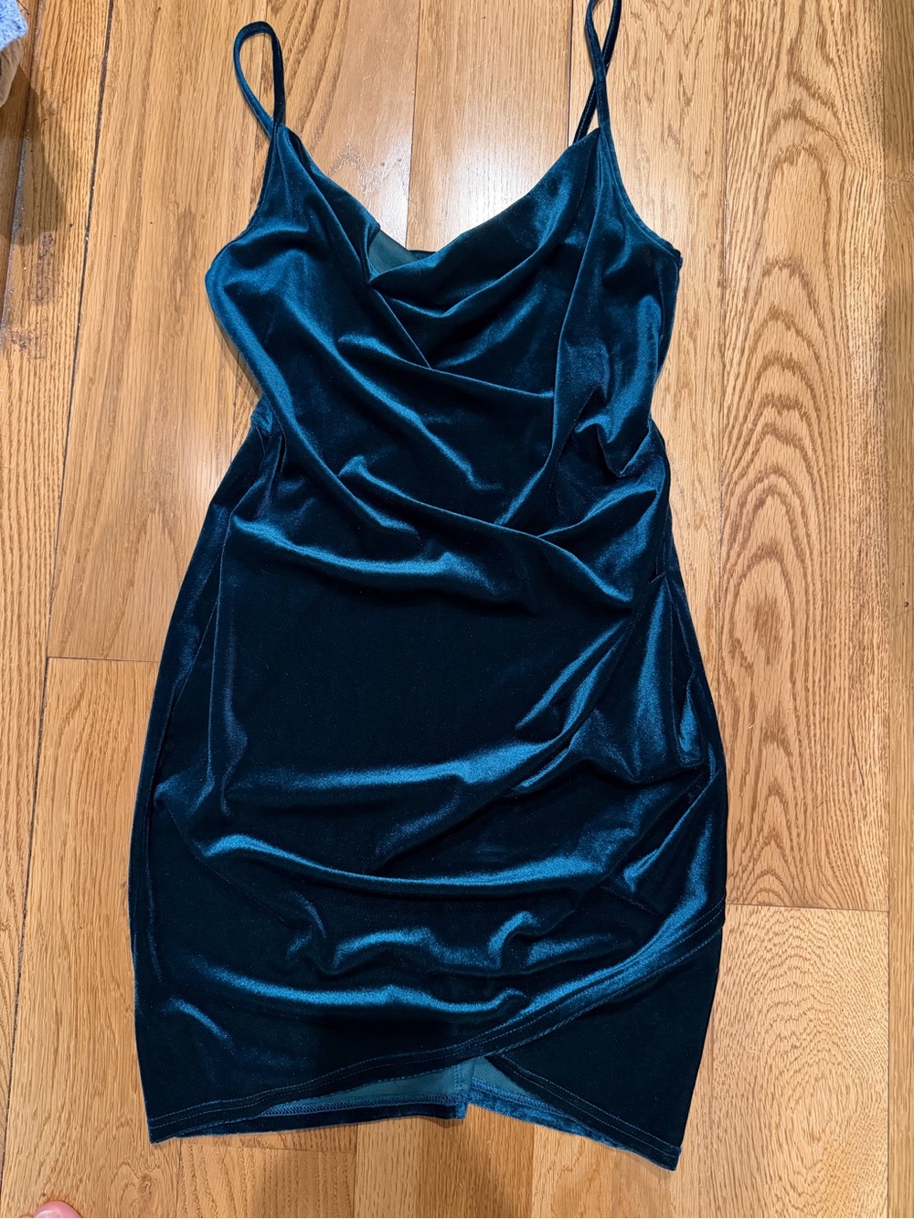 Laundry By Shelli Segal Teal Velvet Cowl Slip Mini Dress with Spaghetti Straps